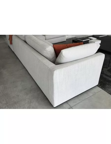Richard Sofa (Expo Offer)