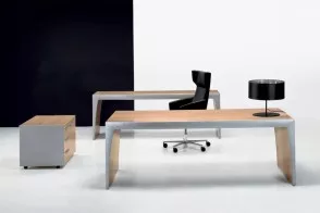 Cx Executive Desk