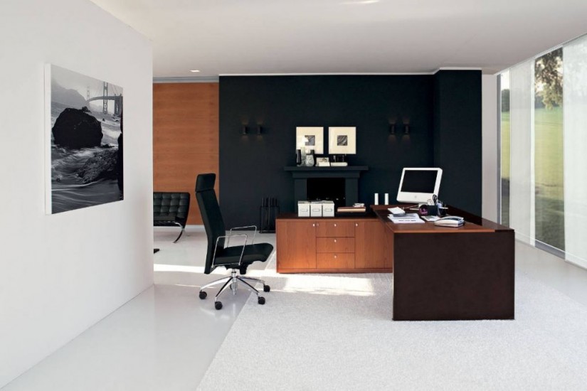 Eko Executive Desk