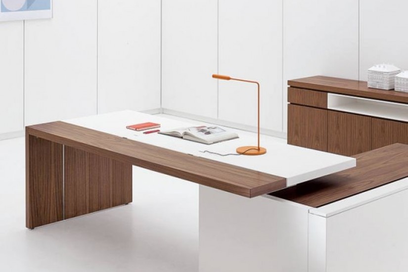 Ar.tu Executive Desk