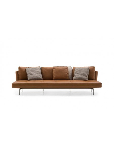 SAKé Sofa