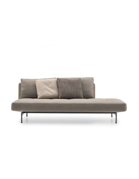 SAKé Sofa