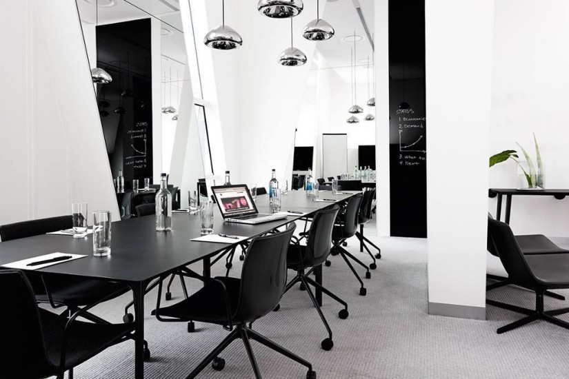 Catifa 53 Task Chair