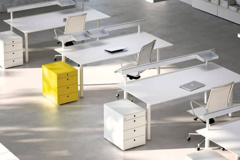 Mèta Operative Desk