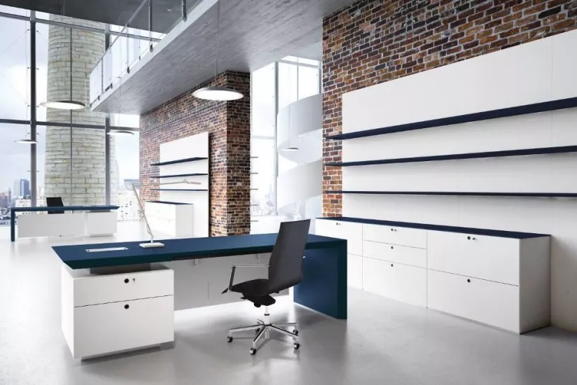 MultipliCeo Executive Desk