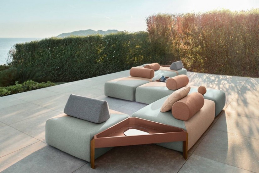 Brixx Outdoor Sofa