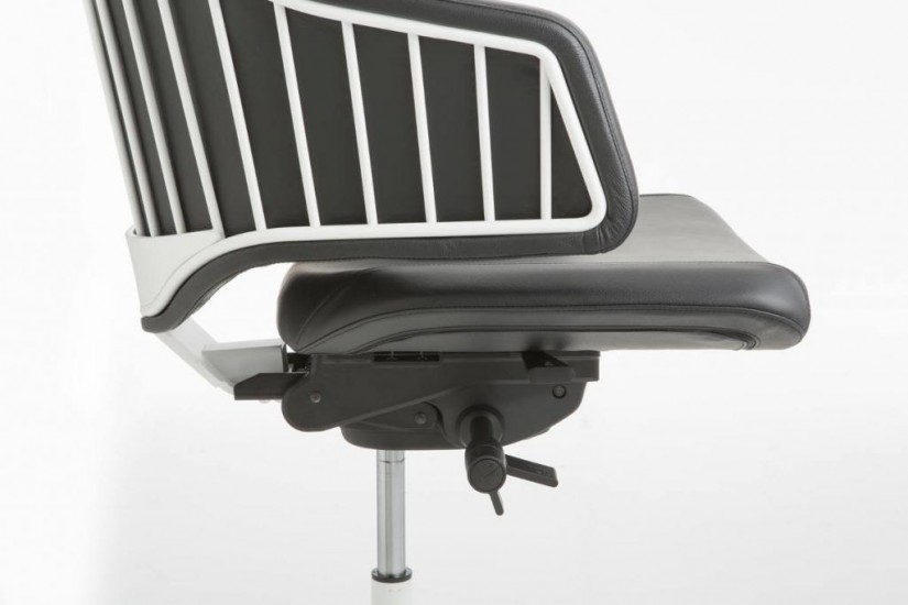 Italia Executive Armchair