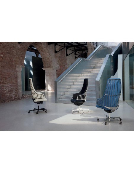 Italia Executive Armchair