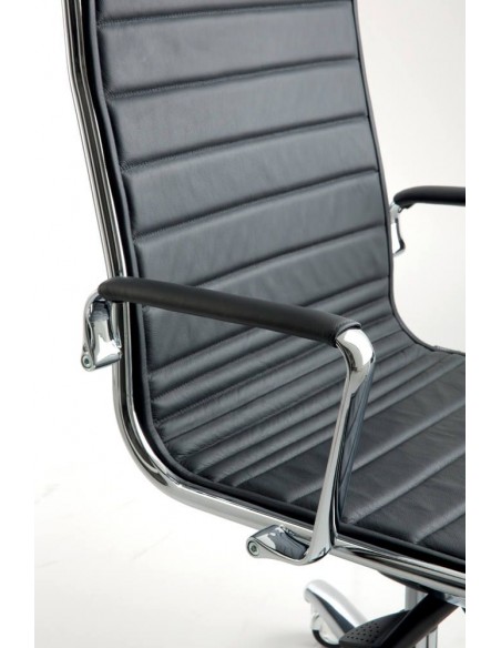 Light Executive Armchair