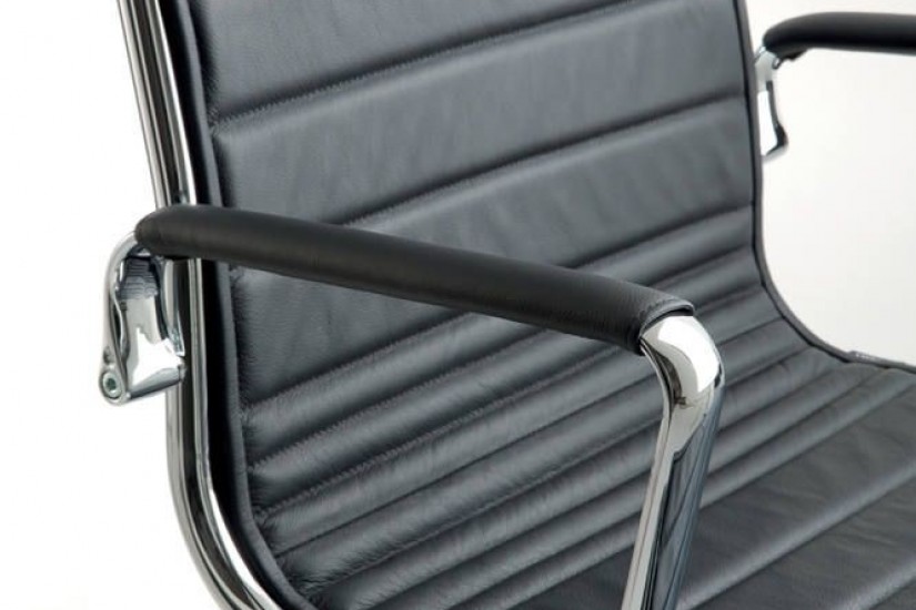 Light Executive Armchair