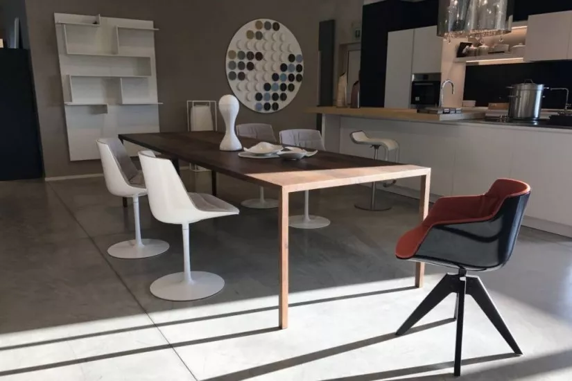 Tense Material Table (Expo Offer)