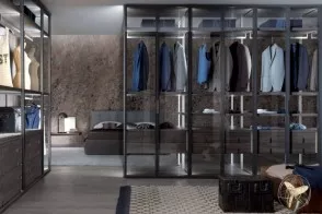 Palo Alto Walk-in-closet 2