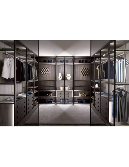 Palo Alto Walk-in-closet