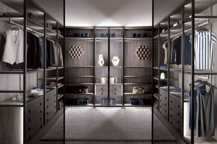 Palo Alto Walk-in-closet