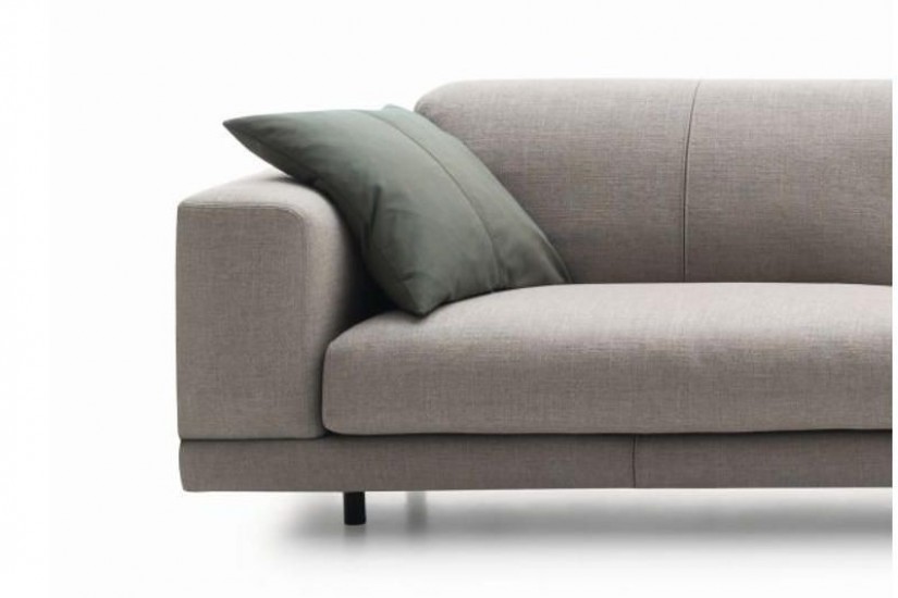 Nevyll Sofa