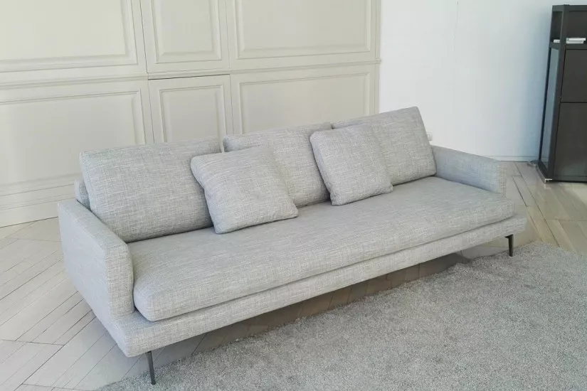 Larsen Sofa (Expo Offer)