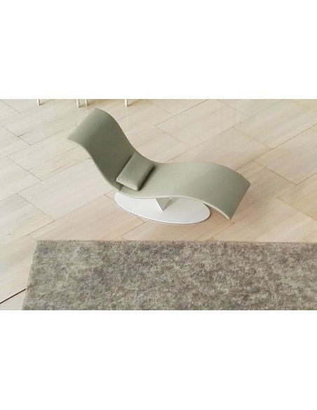 Eli Fly Chaise Longue (Expo Offer)