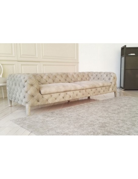 Windsor Sofa (Expo Offer)