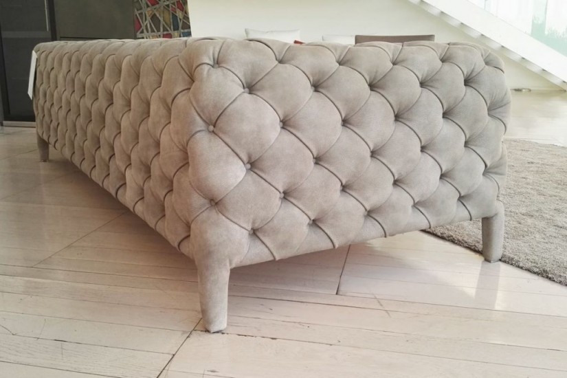 Windsor Sofa (Expo Offer)