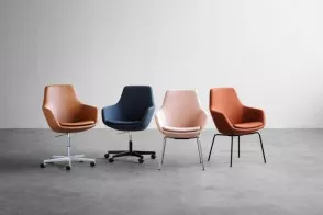 Little Giraffe Chair