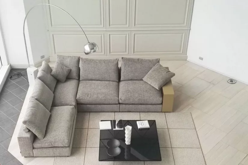 Groundpiece Sofa (Expo Offer)