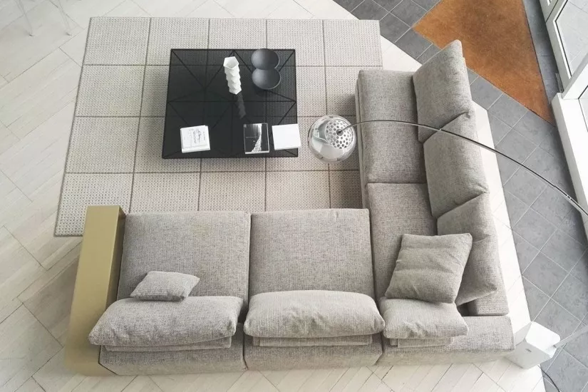 Groundpiece Sofa (Expo Offer)