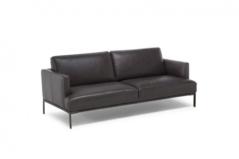 Estro Sofa