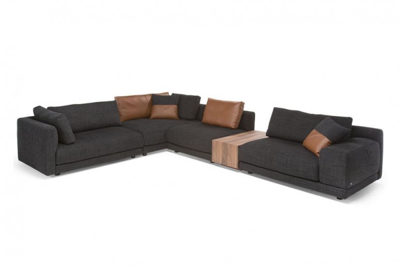 Melpot Sofa