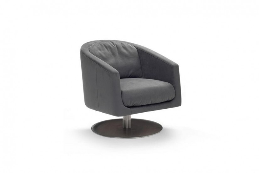 Liu Armchair