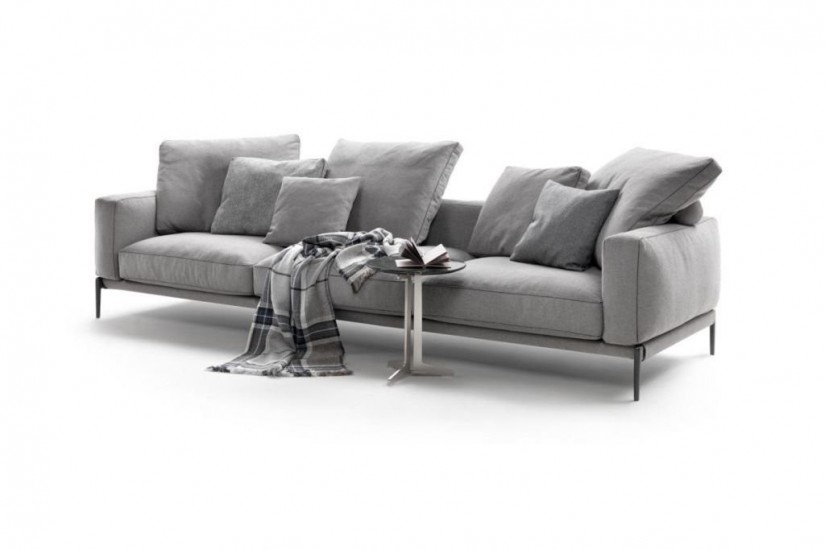 Romeo Sofa