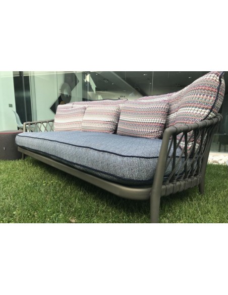 Erica ’19 Outdoor Sofa (Expo Offer)