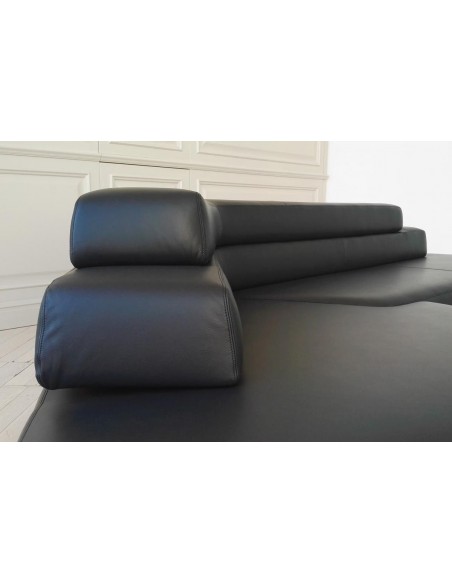 Rift Sofa (Expo Offer)