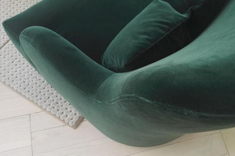 Liu Skin Armchair (Expo Offer)