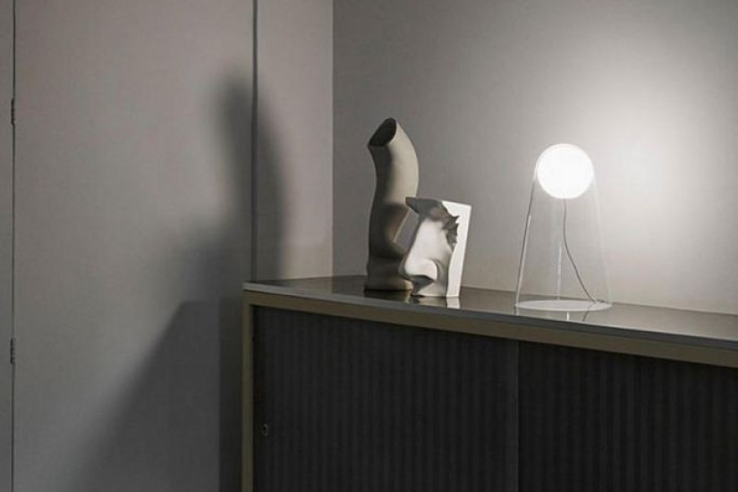 Lampe de Table Satellight