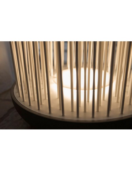 Don’t Touch Outdoor Floor Lamp