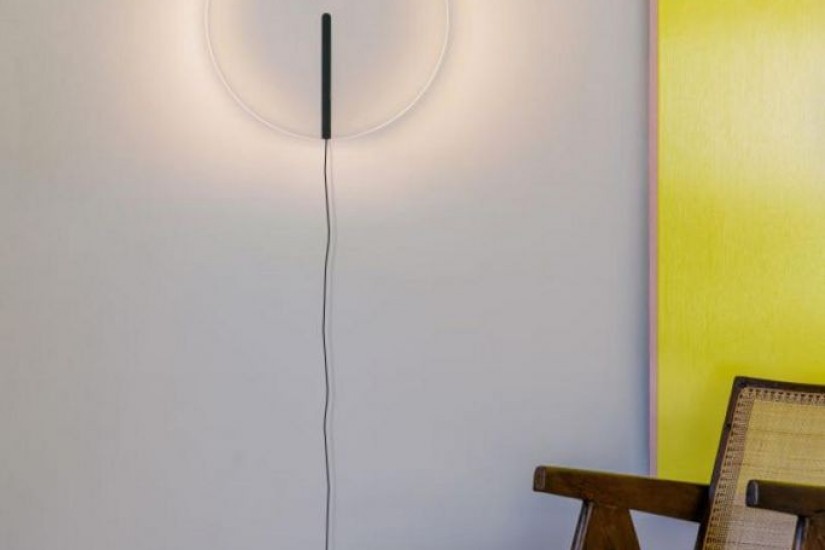 Guise Wall Lamp