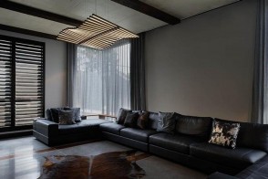 Suspension Rhythm Horizontal