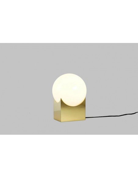 Atlas Table Lamp
