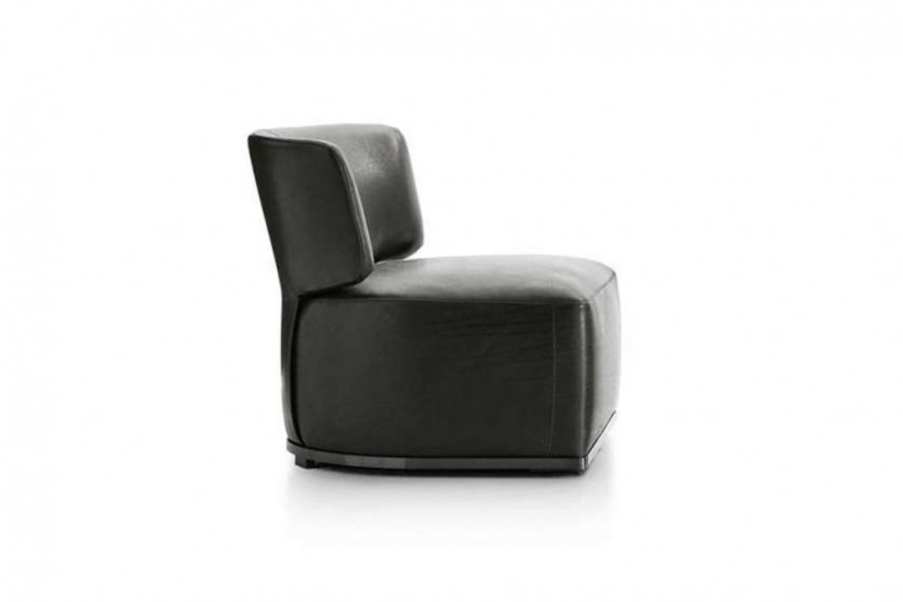 Amoenus Soft Armchair