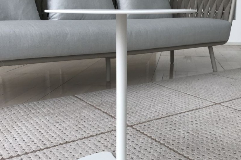 Drops Outdoor Coffee Table (Expo Offer)