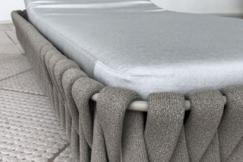 Tosca Outdoor Sunbed (Expo Offer)