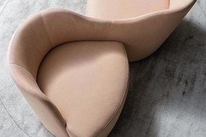 Vis à Vis Armchair 2