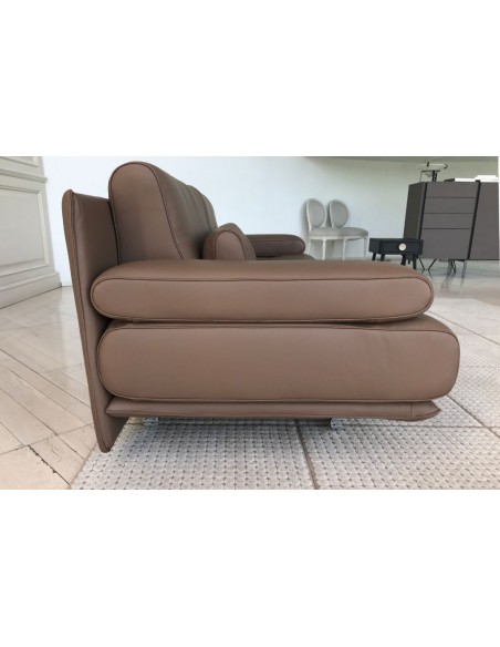 6500 Sofa (Expo Offer)