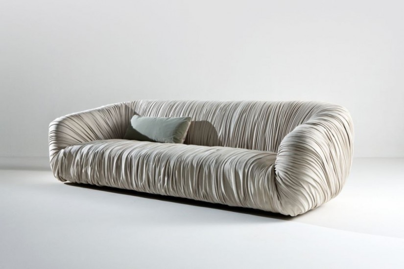 Drapé Sofa