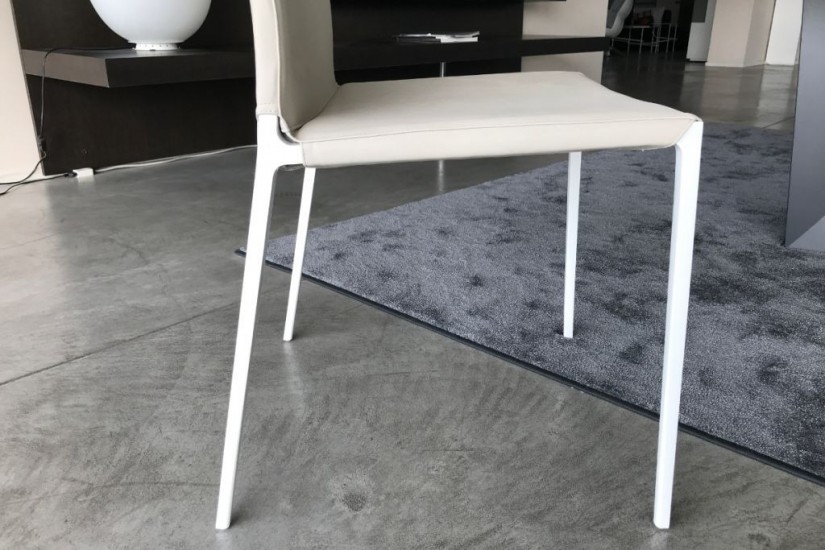 Lia Chair (Expo Offer)