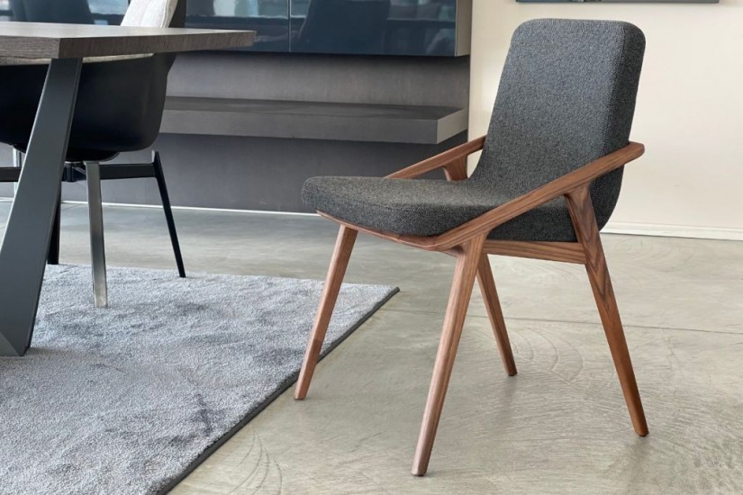 Lolita Chair (Expo Offer)