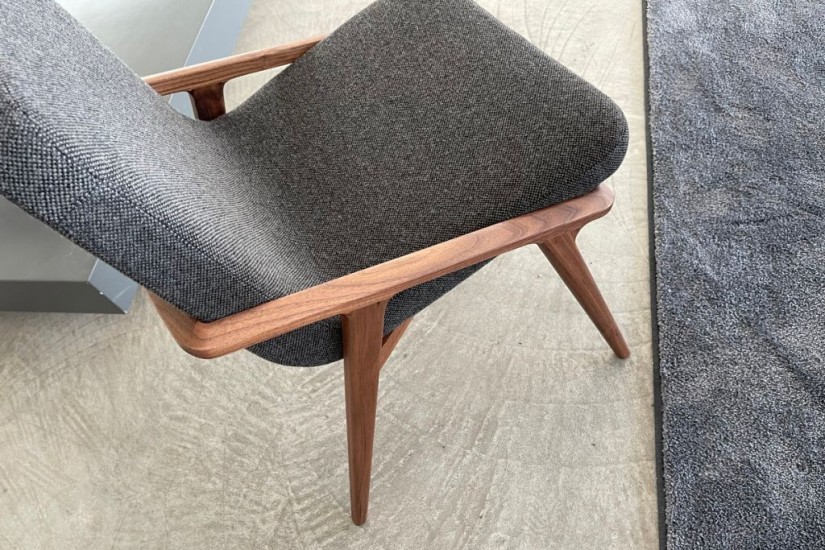 Lolita Chair (Expo Offer)