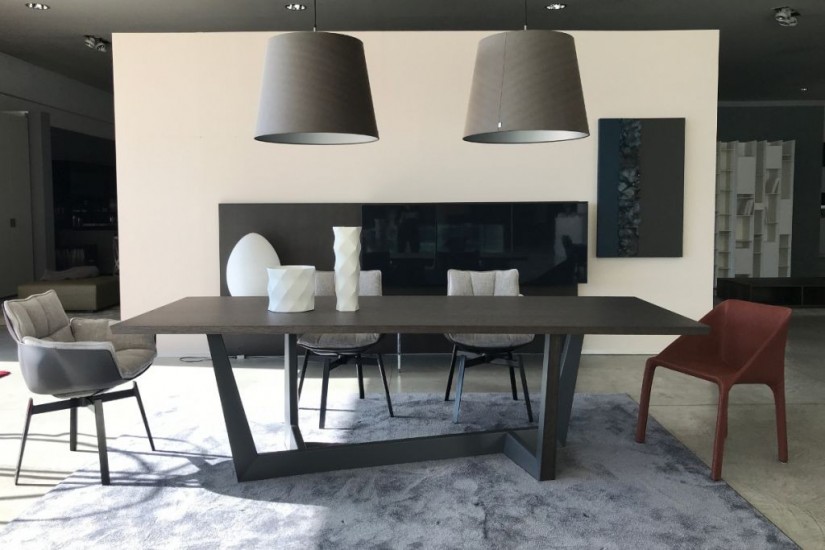 Art Table (Expo Offer)