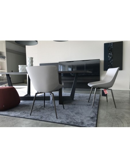 Artika Chair (Expo Offer)