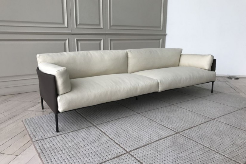 Greene Sofa (Expo Offer)